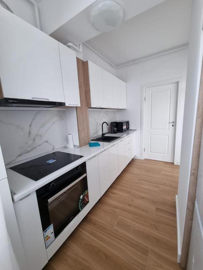 Blue Apartament Mamaia Nord Leilighet Năvodari Eksteriør bilde